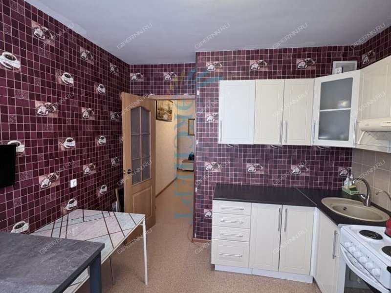 двухкомнатная квартира на улице Родионова дом 167 к1