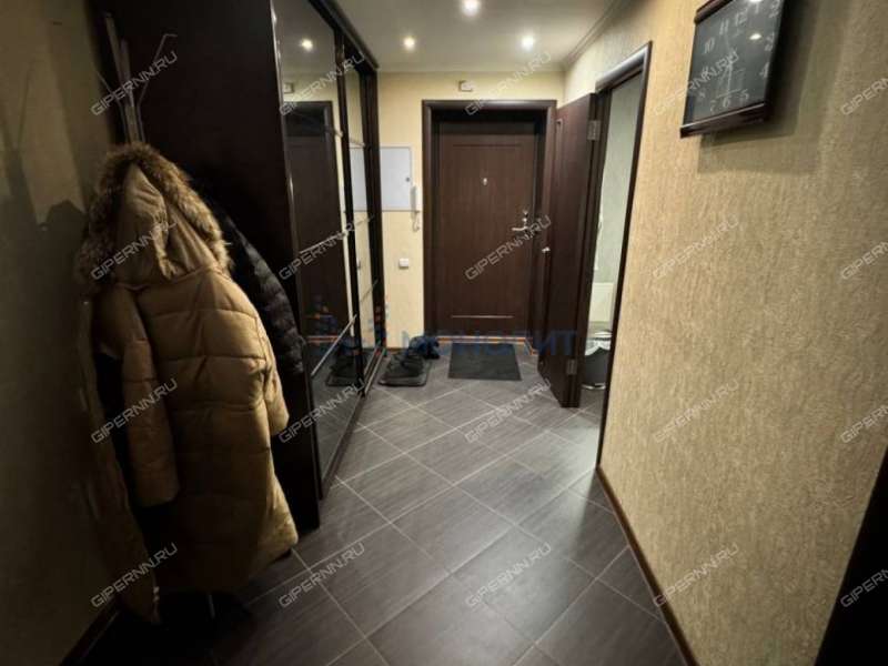 двухкомнатная квартира на улице Бурденко дом 33 к1