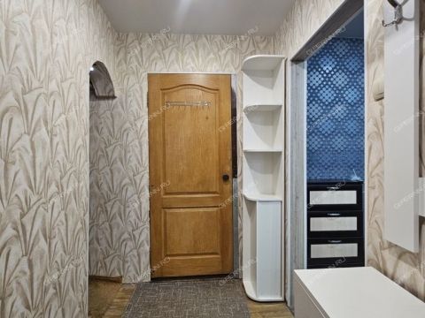 1-komnatnaya-ul-yuliusa-fuchika-d-10-k1 фото