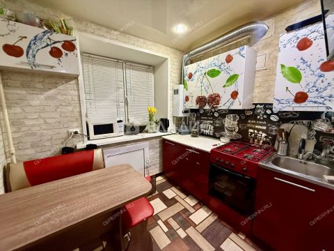 3-komnatnaya-ul-chaadaeva-d-38 фото