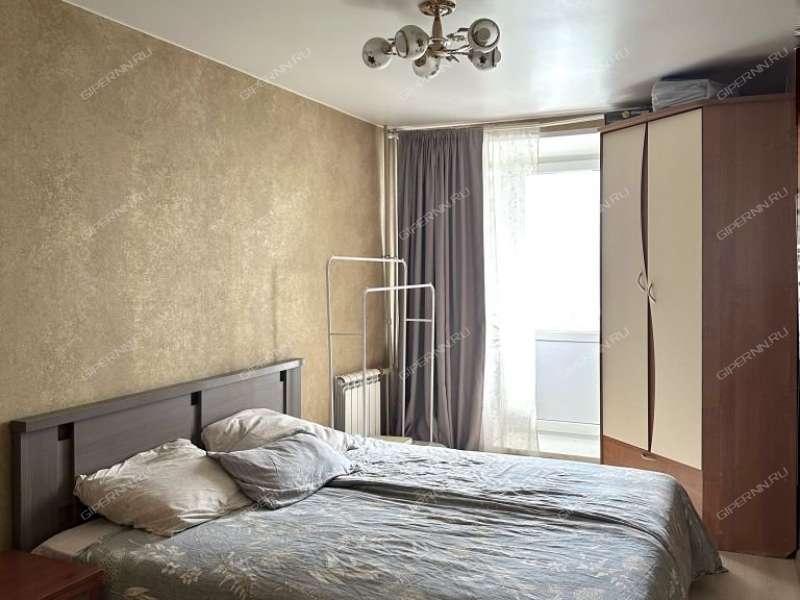 четырёхкомнатная квартира на Мончегорской улице дом 18 к2