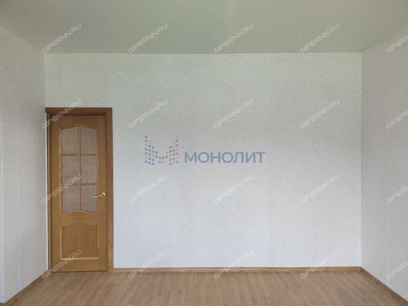 дом на улице Изосимлевская деревня Кусаковка