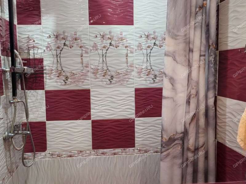 трёхкомнатная квартира на Школьной улице дом 23 посёлок Ждановский