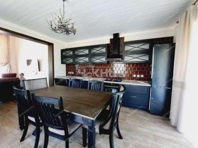 дом на Каштановая деревня Ступино