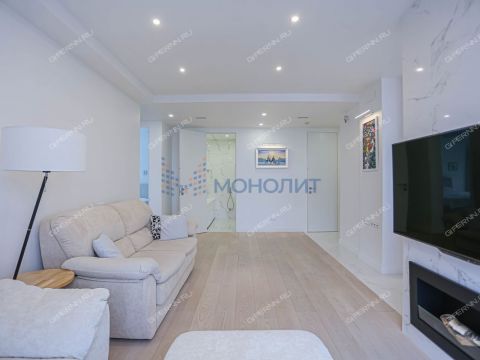 3-komnatnaya-ul-rodionova-d-192-k4 фото