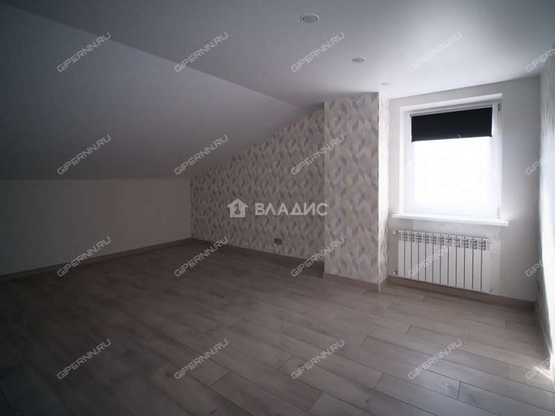 дом на улице Цветочная коттеджный поселок Каменки