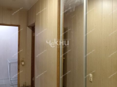 3-komnatnaya-rabochiy-poselok-gidrotorf-balahninskiy-municipalnyy-okrug фото