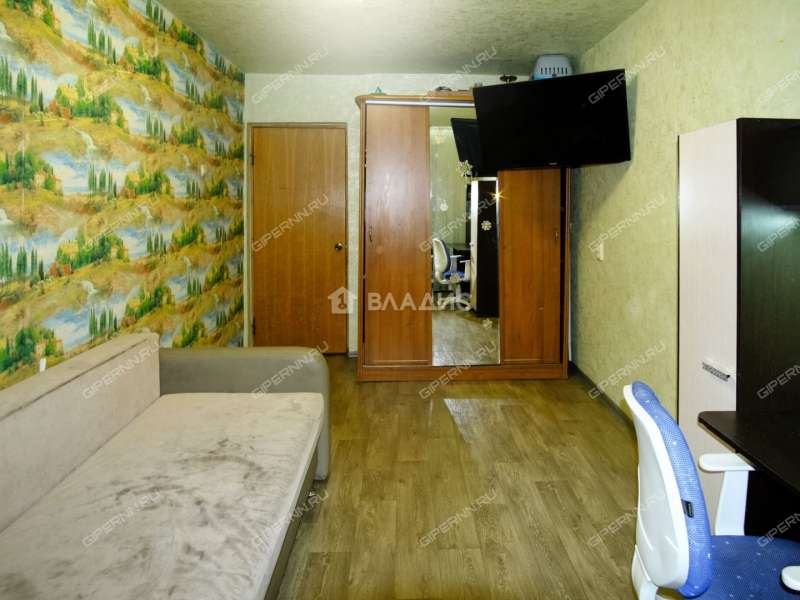 трёхкомнатная квартира на улице Строкина дом 15