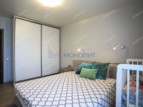 2-komnatnaya-ul-verhnepecherskaya-d-13-k1 фото