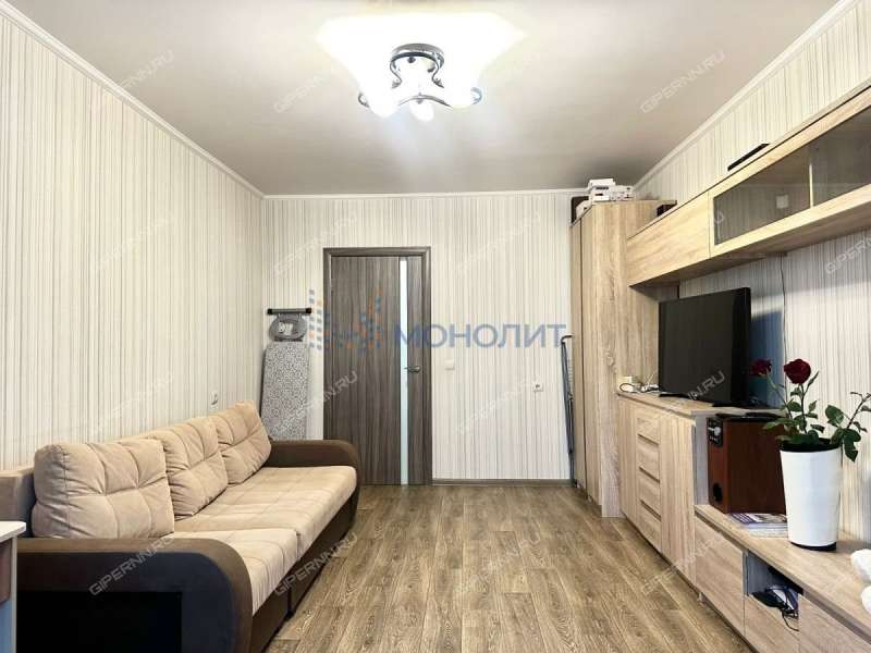 однокомнатная квартира на Волжской набережной дом 21