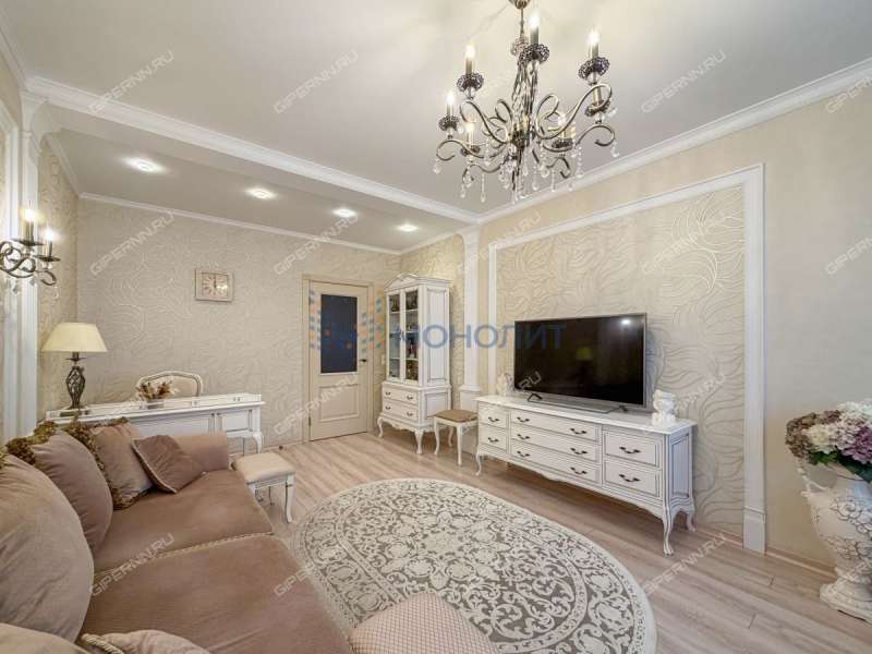 трёхкомнатная квартира на улице Родионова дом 165 к9