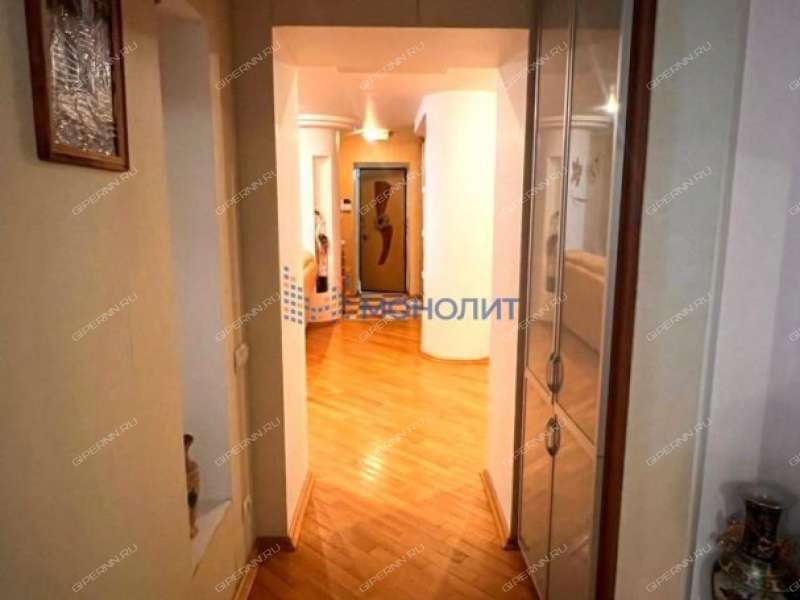 пятикомнатная квартира на Мещерском бульваре дом 3 к1