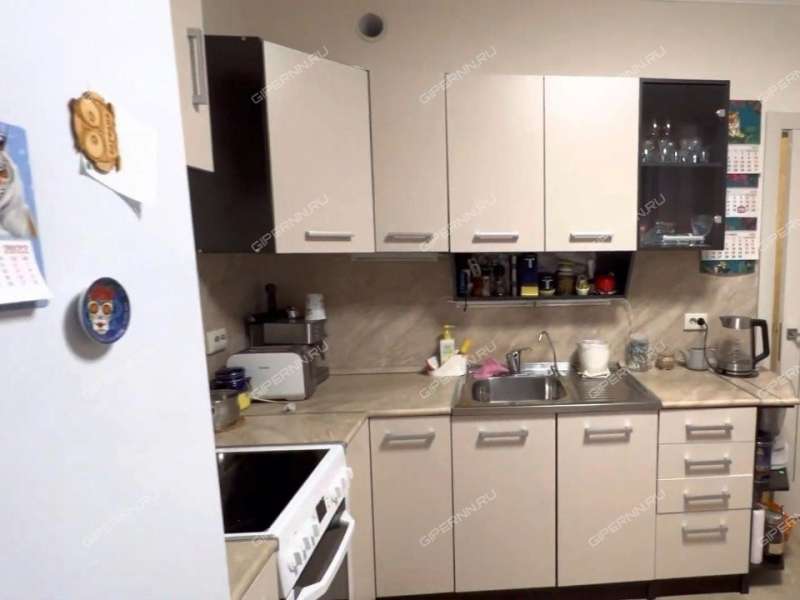 однокомнатная квартира на Бурнаковской улице дом 77