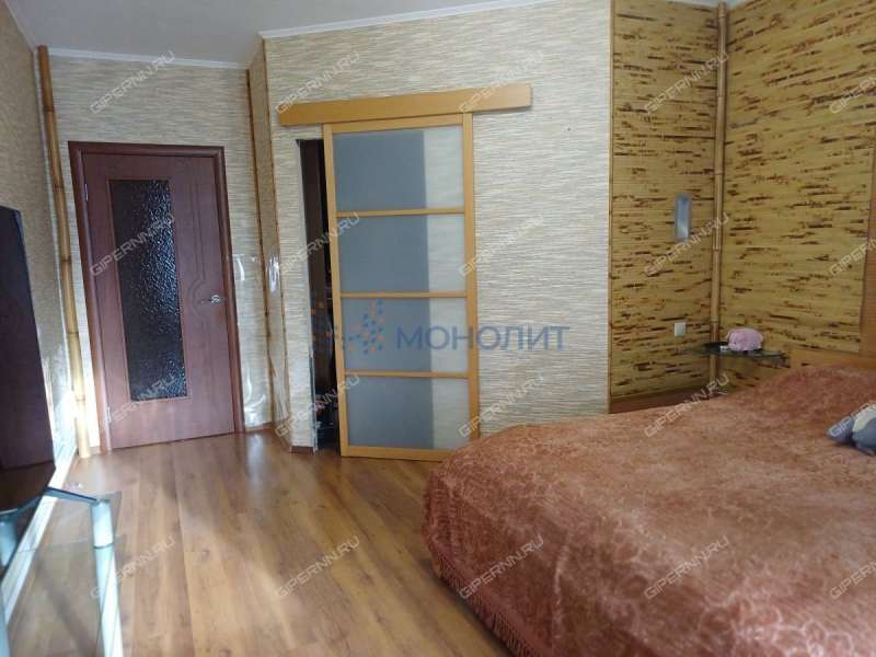 трёхкомнатная квартира на улице Невзоровых дом 85