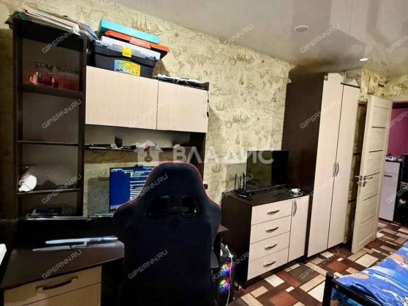 трёхкомнатная квартира на улице Чаадаева дом 38