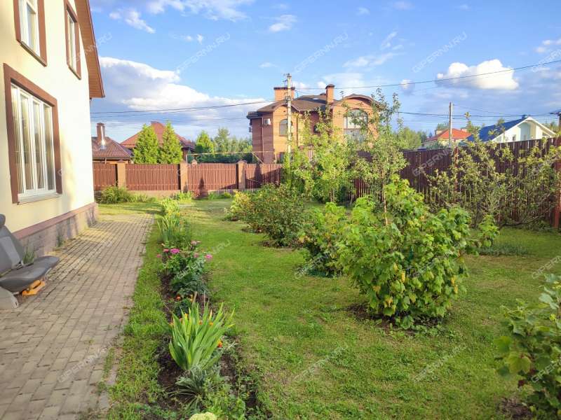 коттедж на Олимпийской улице село Великий Враг