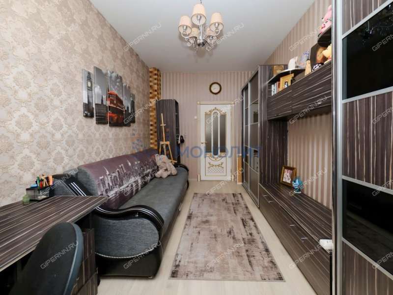 трёхкомнатная квартира на Алексеевской улице дом 8А/1