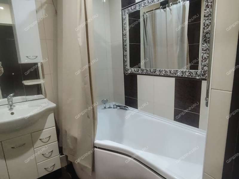 двухкомнатная квартира в Светлогорском переулке дом 2