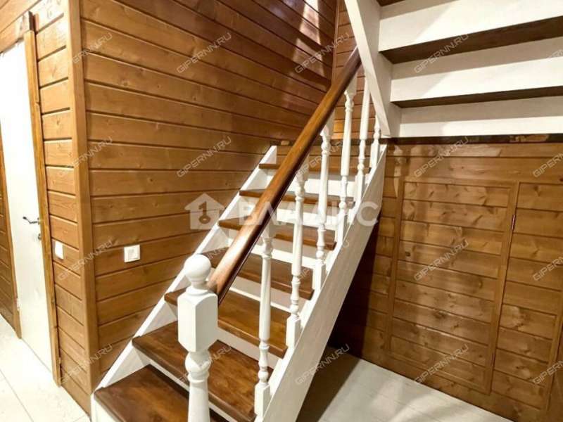 дом на улице Челябинская коттеджный посёлок Авангард