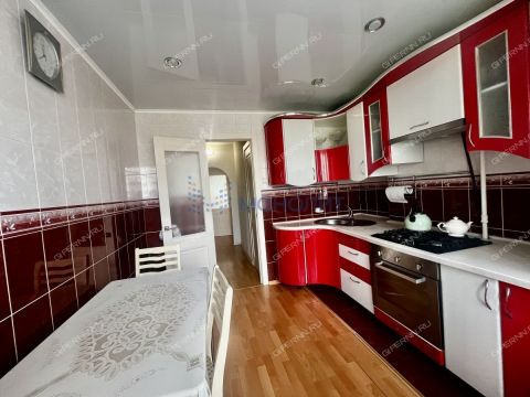 4-komnatnaya-pl-komsomolskaya-d-10-k2 фото