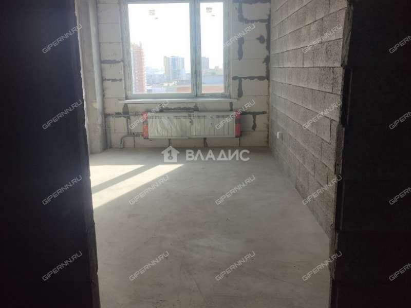 трёхкомнатная квартира на Полтавской улице дом 15