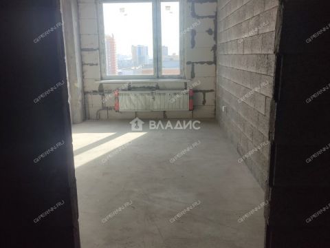 3-komnatnaya-ul-poltavskaya-d-15 фото