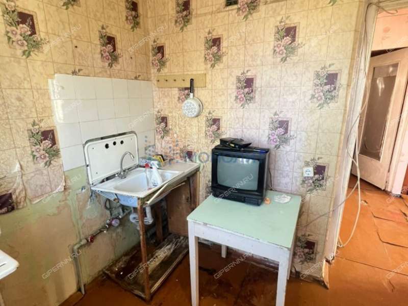 однокомнатная квартира на проспекте Циолковского дом 45 город Дзержинск