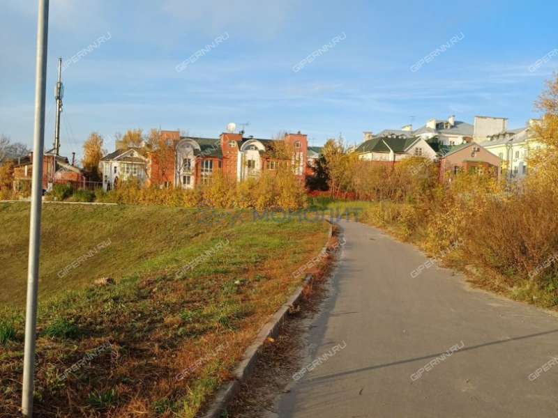 четырёхкомнатная квартира на улице Большие Овраги дом 17