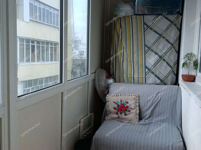 однокомнатная квартира на Ошарской улице дом 58