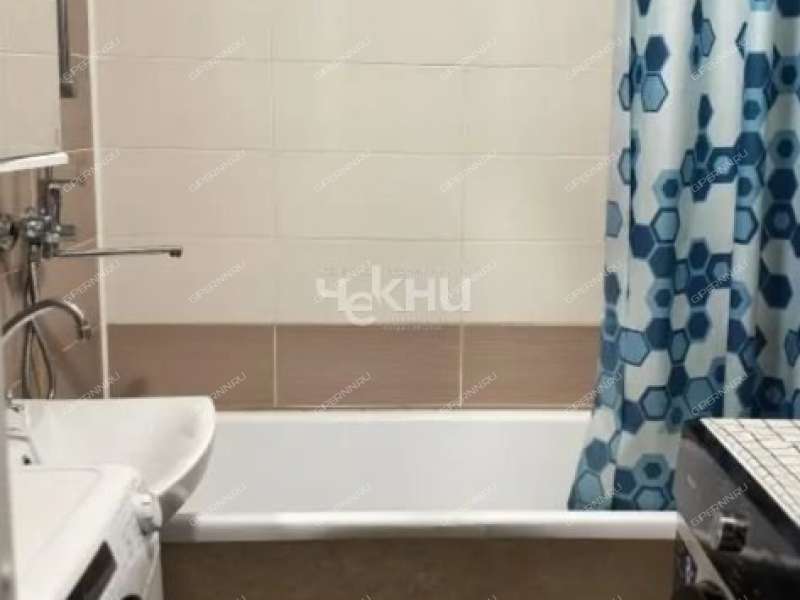 двухкомнатная квартира на проспекте Кораблестроителей дом 66