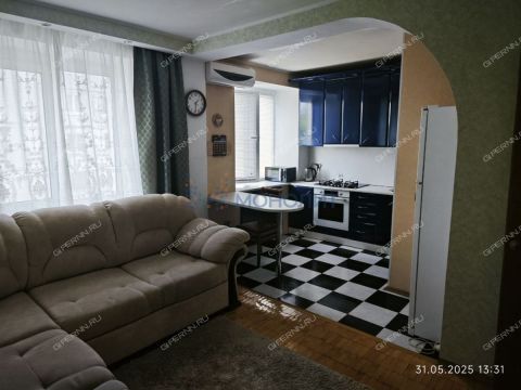 3-komnatnaya-ul-maksima-gorkogo-d-250 фото