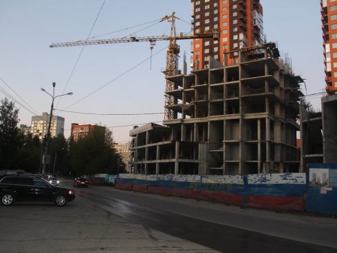 Компенсация или достройка — чего ждать обманутым дольщикам?