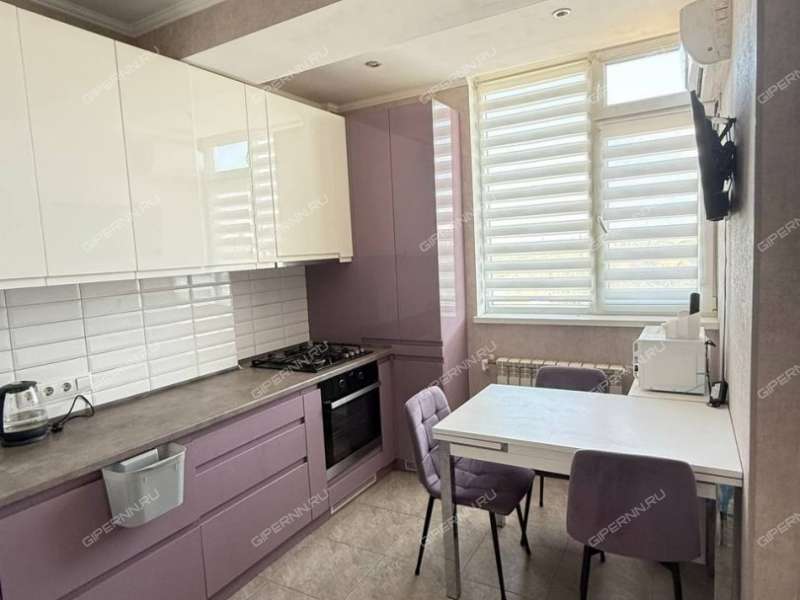 однокомнатная квартира на Окском съезде дом 1