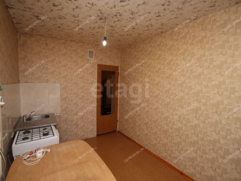 3-komnatnaya-ul-sazanova-d-13 фото