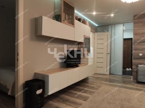 2-komnatnaya-ul-sergeya-akimova-d-44 фото