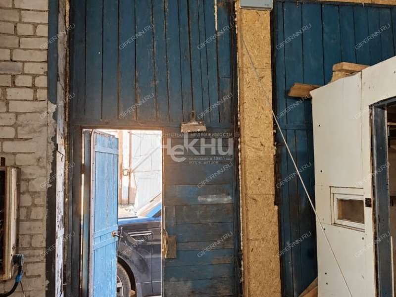 гараж в Бойновском переулке