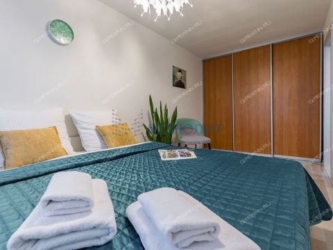 2-komnatnaya-ul-maksima-gorkogo-d-80-1 фото