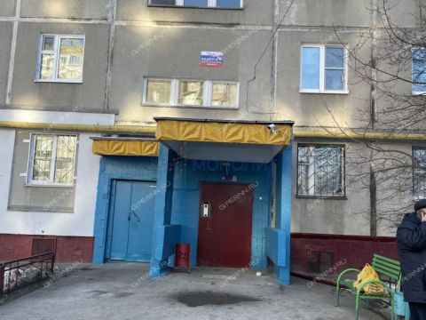 3-komnatnaya-ul-kosmicheskaya-d-54 фото