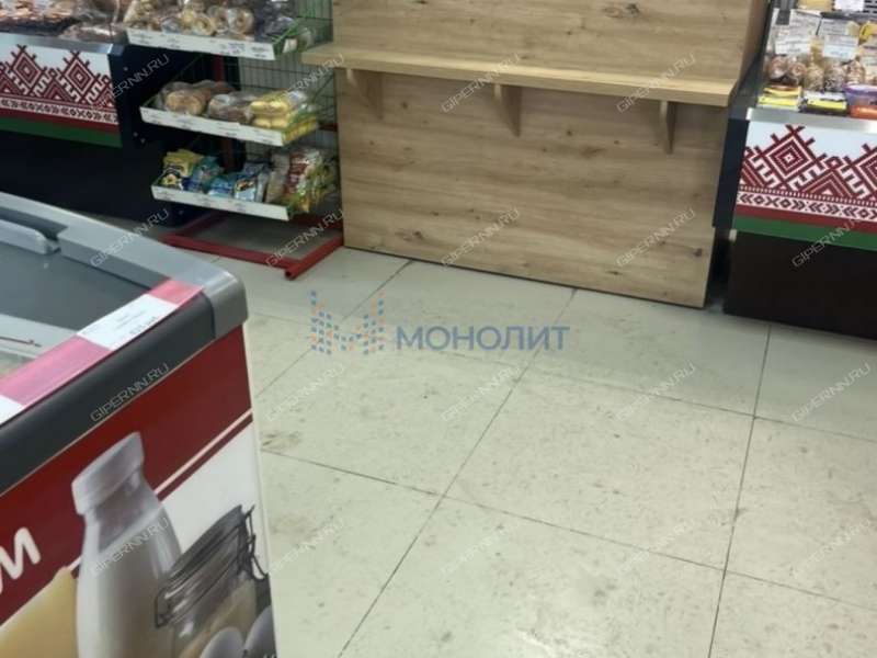 помещение под помещение свободного назначения, торговую площадь на улице Буревестника