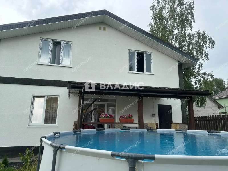 дом на улице Северная село Елховка