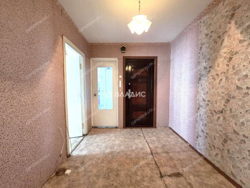 трёхкомнатная квартира на 5 город Чкаловск
