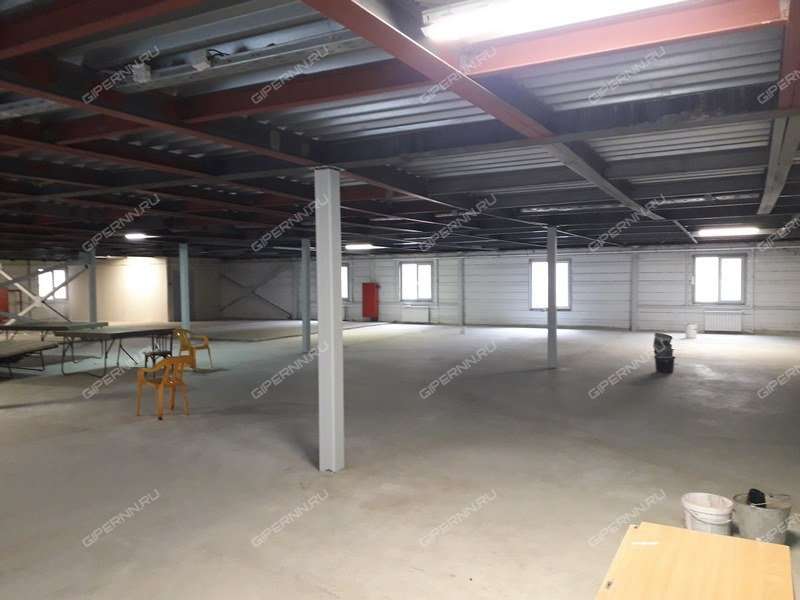 помещение под склад на улице Октябрьской Революции