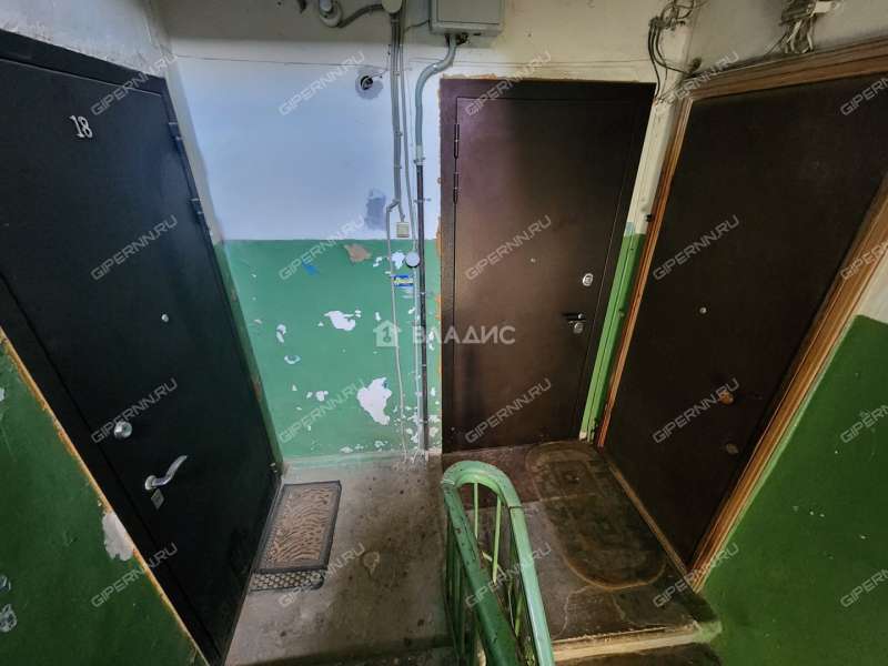 трёхкомнатная квартира на Путейской улице дом 1