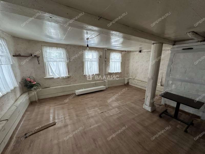 дом на улице Советская село Безводное