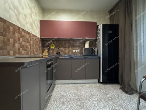 1-komnatnaya-b-r-60-letiya-oktyabrya-d-5a фото