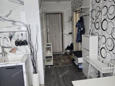 1-komnatnaya-ul-40-let-pobedy-d-10 фото