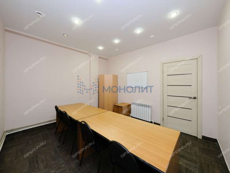 помещение под помещение свободного назначения на Дальней улице