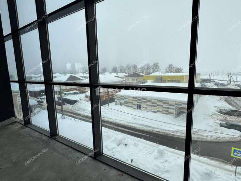 помещение под торговую площадь на улице Лесная Анкудиновка