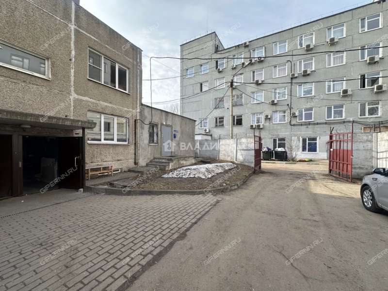 здание под офис на улице Новикова-Прибоя