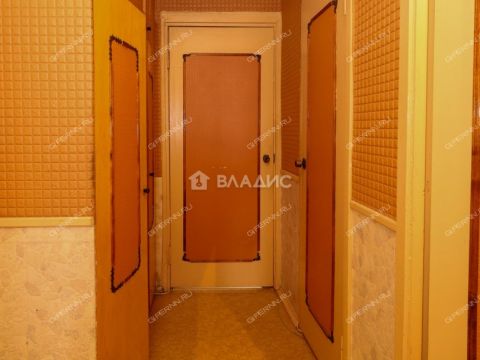 3-komnatnaya-ul-generala-zimina-d-35 фото